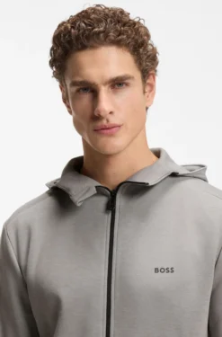 Active odour-control hooded jacket with reflective details