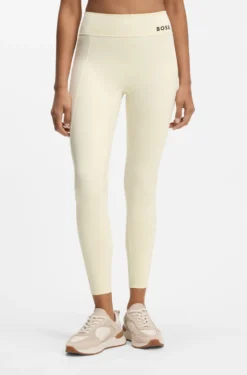 Active performance-stretch leggings with moisture management