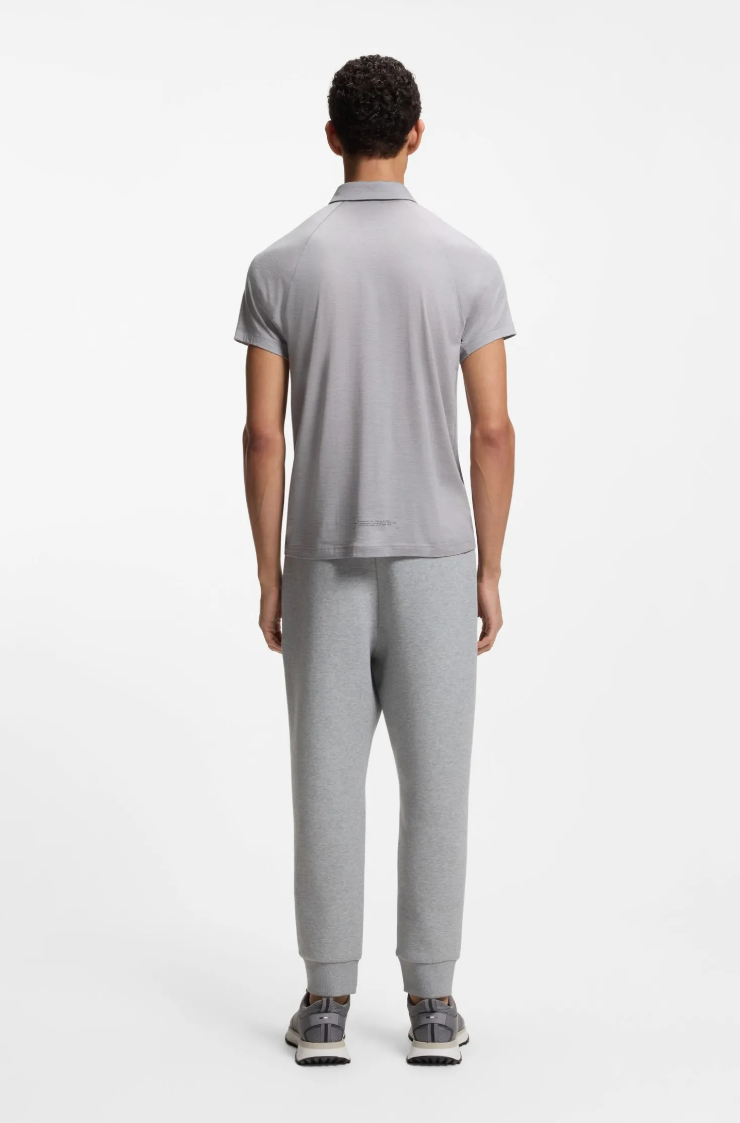 Active slim-fit polo shirt with thermoregulating performance