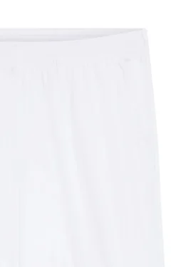 Active Stretch-fabric shorts with mesh pocket bags