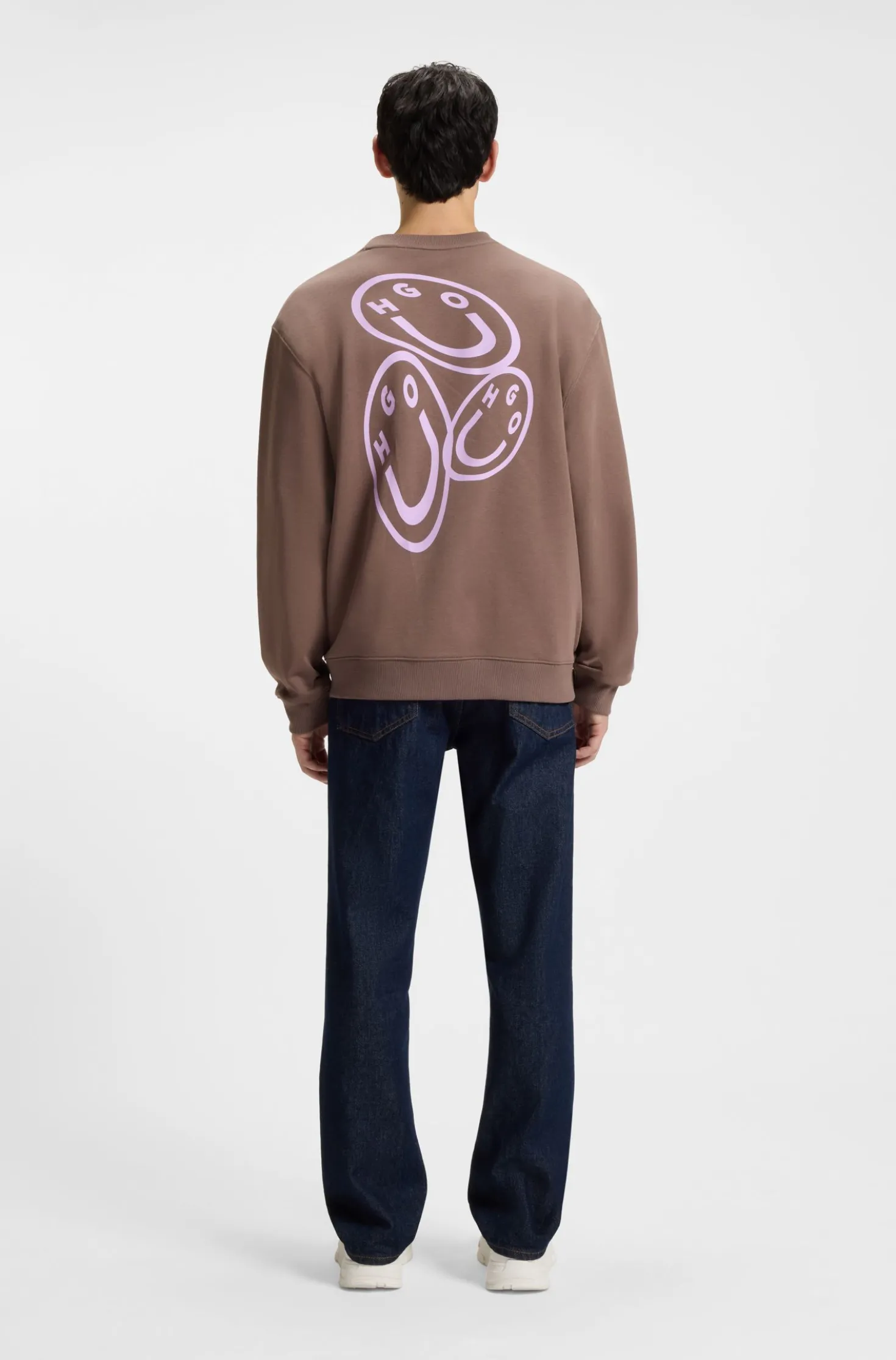 All-gender sweatshirt with Happy HUGO artwork