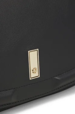 Ariell saddle bag in grained leather