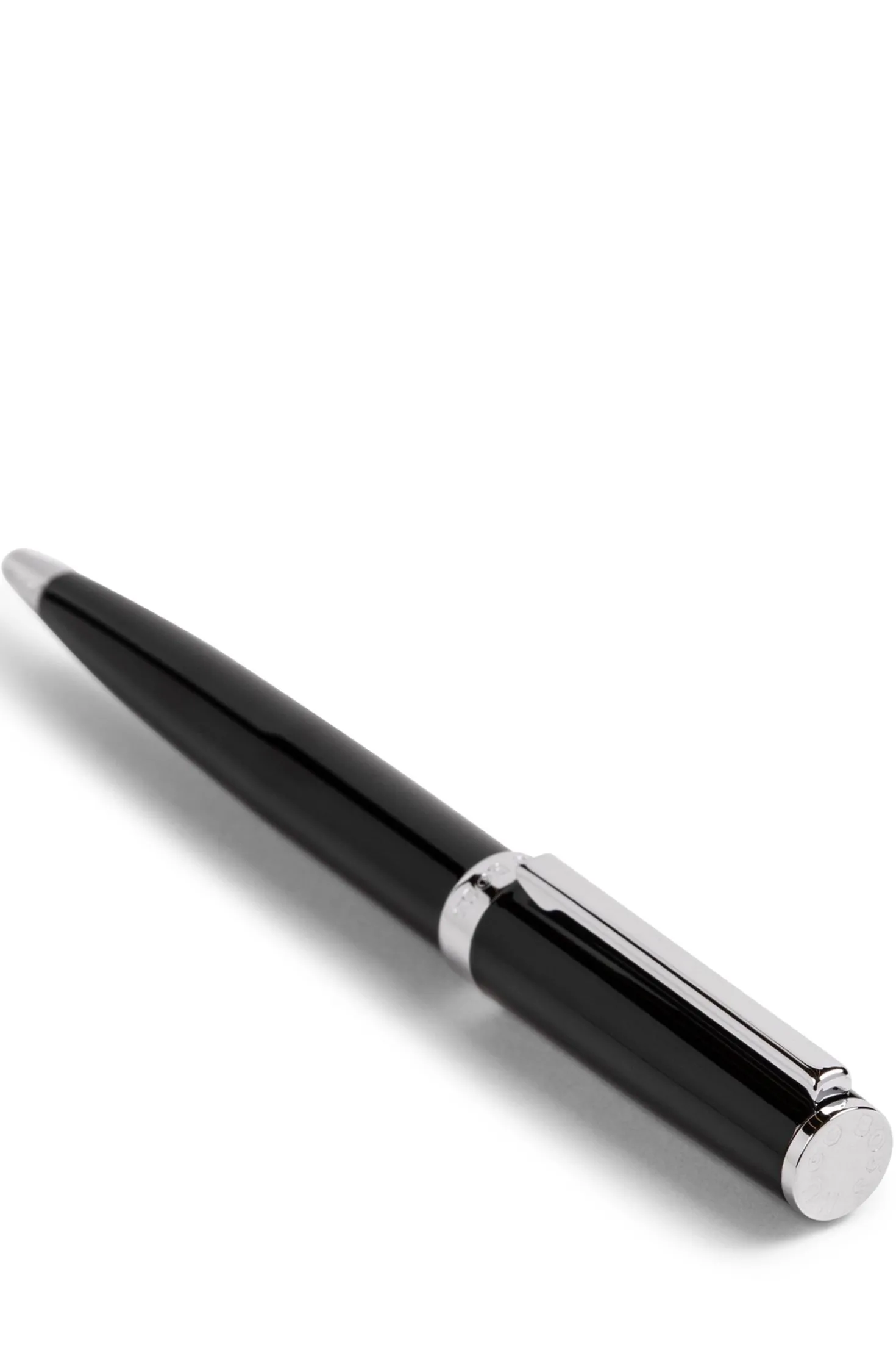 Ballpoint pen in glossy-black lacquer with logo ring