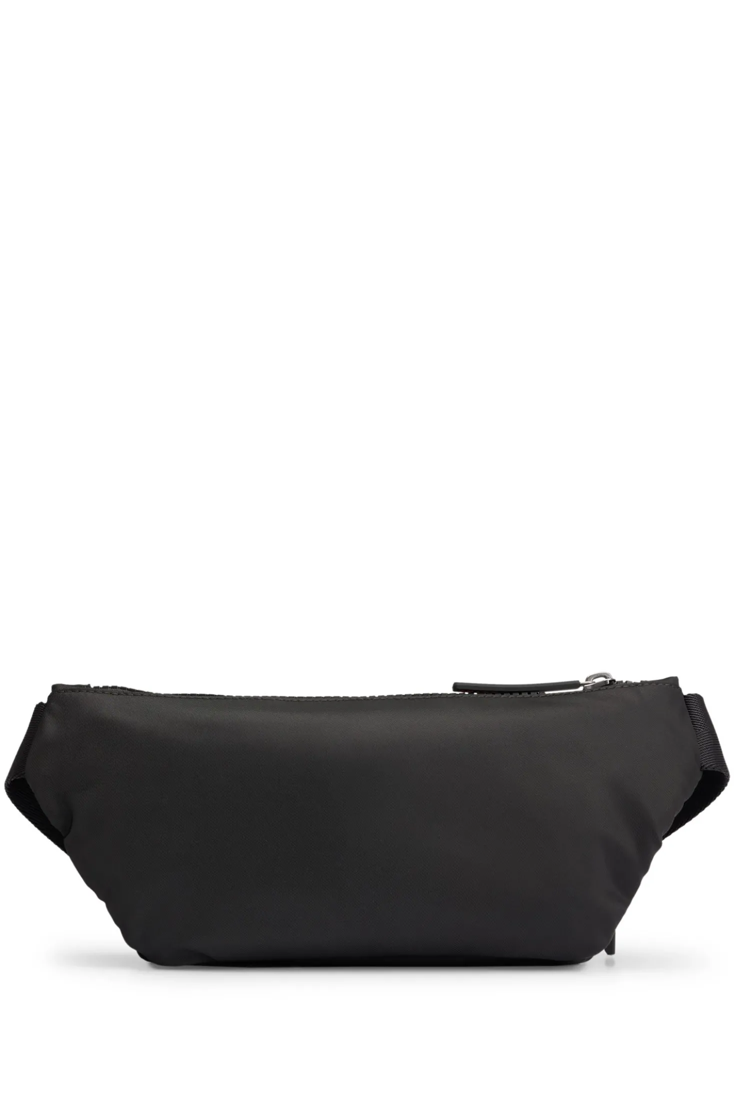 Belt bag with rubber logo label