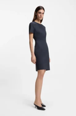 Business dress in melange virgin wool
