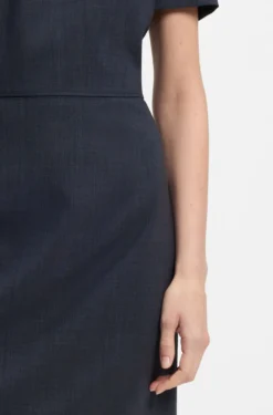 Business dress in melange virgin wool