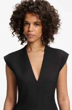 Cap-sleeve dress with pleat details