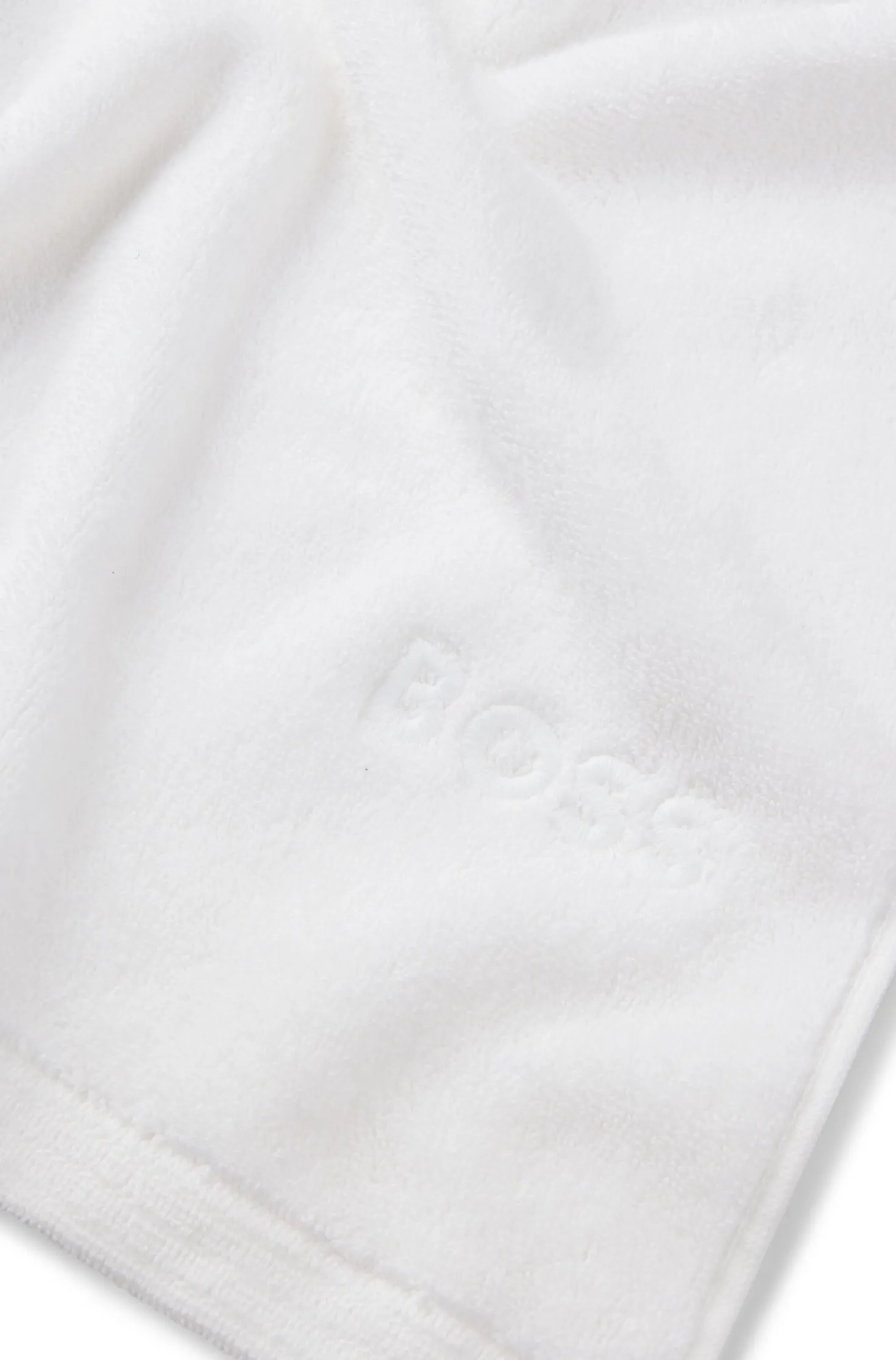 Cotton bath sheet with contrast embroidered logo