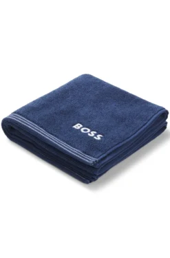 Cotton hand towel with contrast embroidered logo