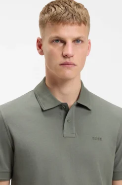 Cotton-piqué polo shirt with logo detail