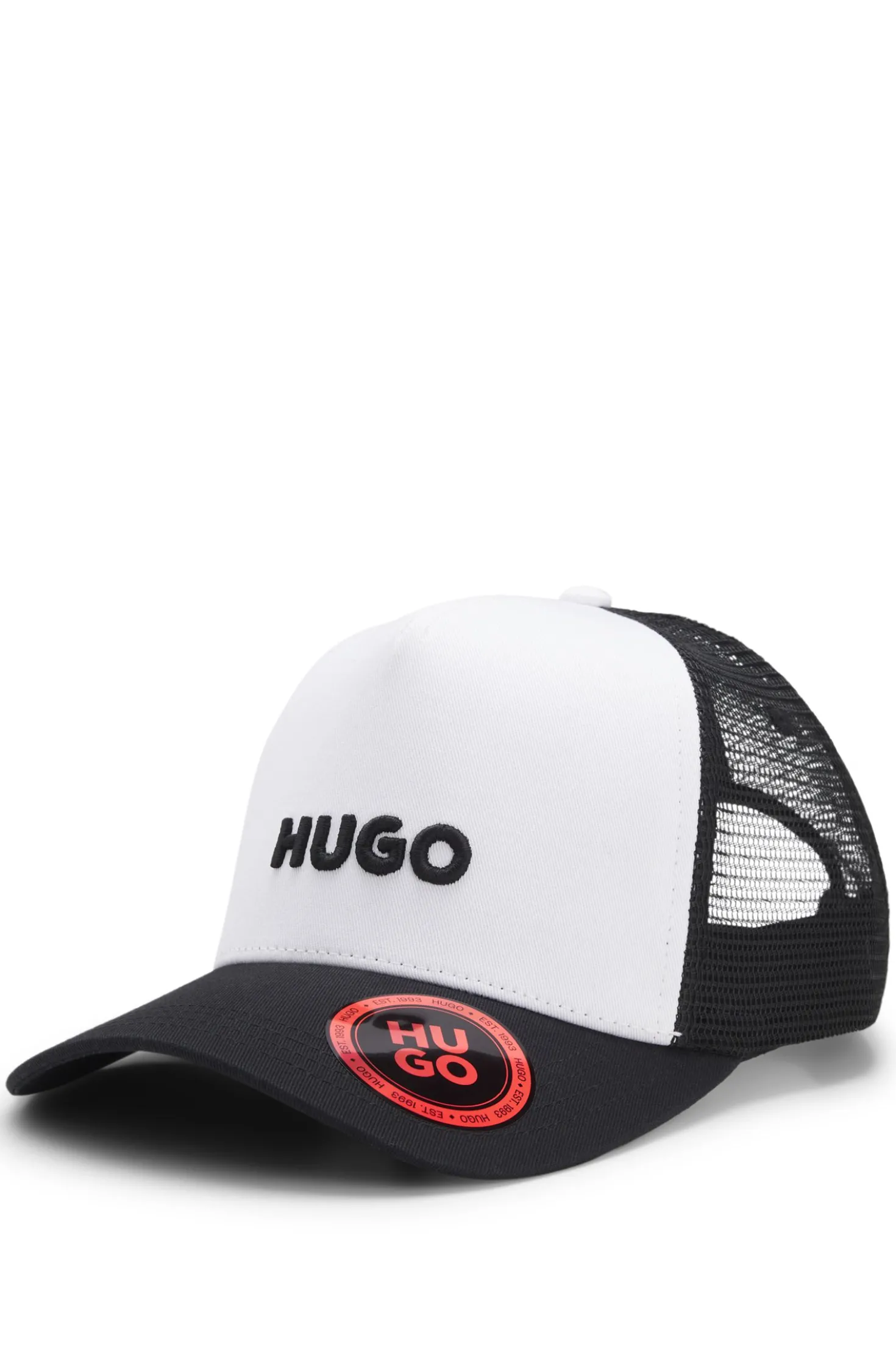 Cotton-twill cap with mesh panels