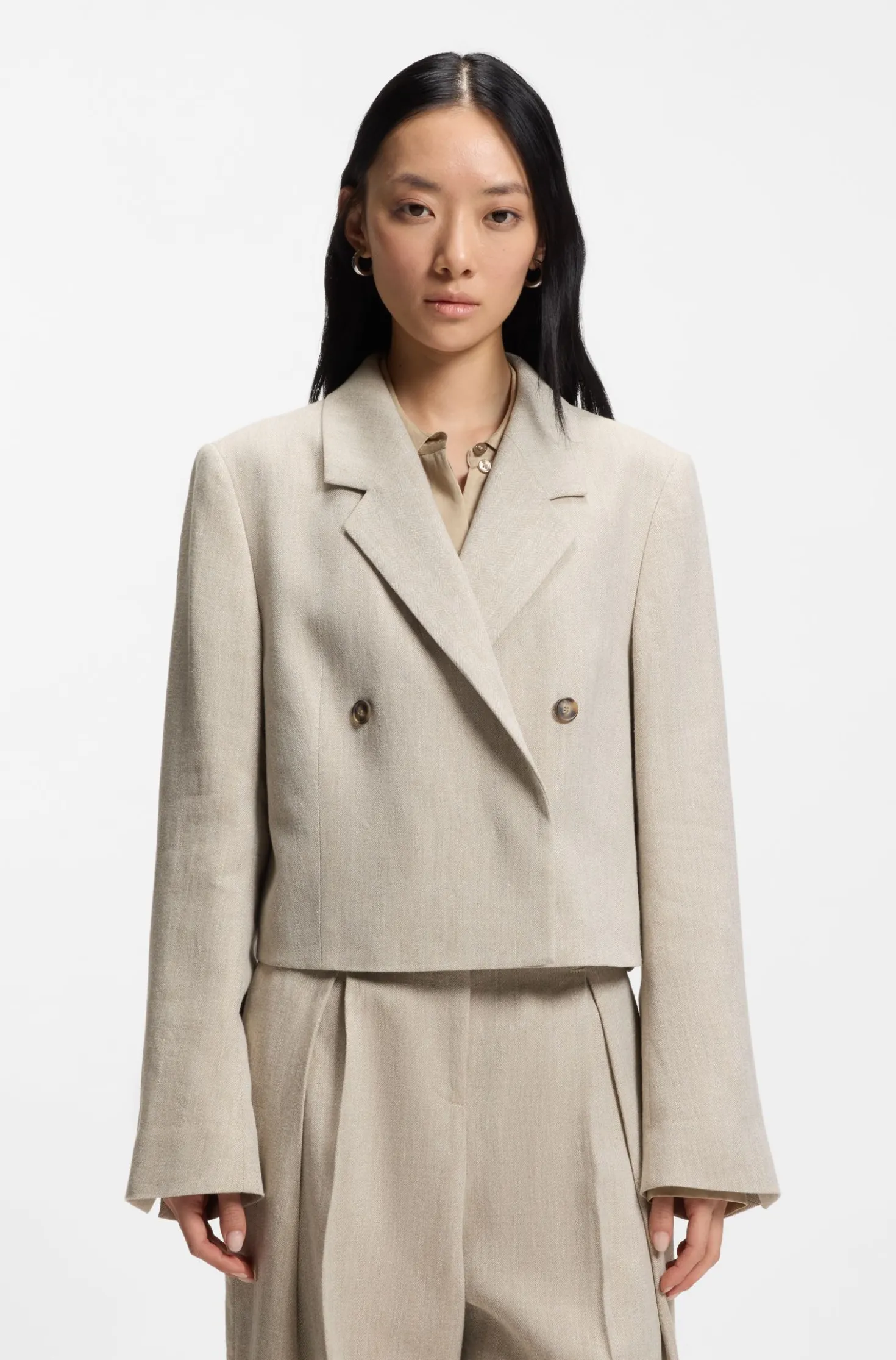 Cropped blazer in a herringbone-patterned linen blend
