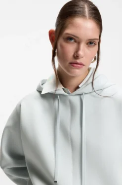 Curved-hem hoodie with Double B monogram