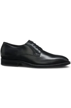 Derby shoes in smooth leather