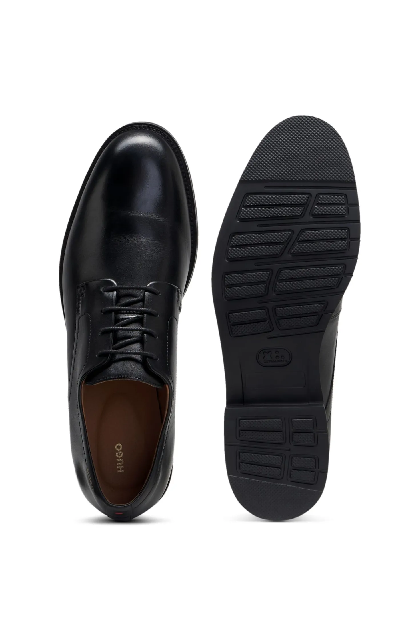 Derby shoes in smooth leather with embossed logo