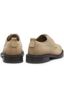 Derby shoes in suede