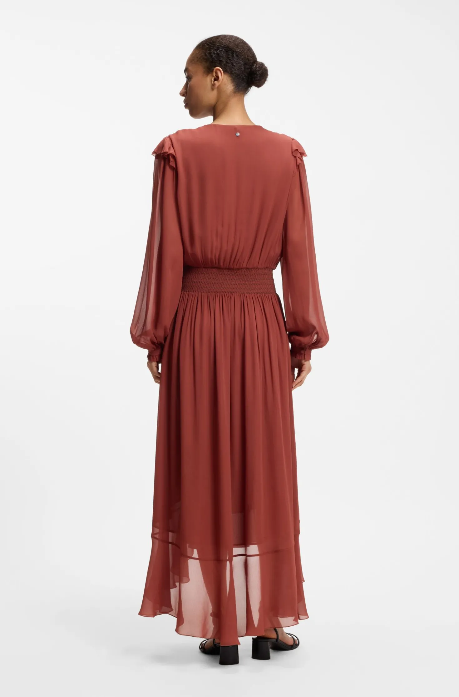 Detachable-scarf dress in crepe georgette