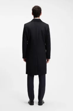 Double-breasted coat in wool and cashmere