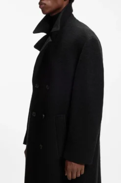 Double-breasted virgin wool coat with faux-fur collar