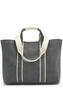 Fabric tote bag with contrast logo
