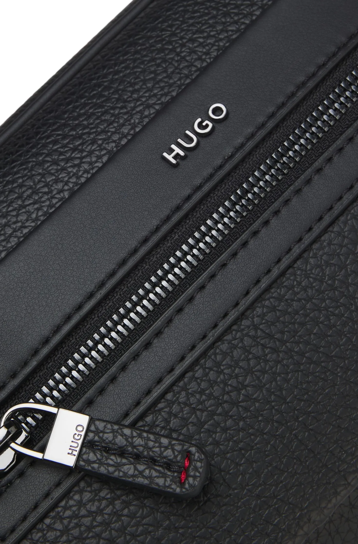 Grained faux-leather washbag with logo lettering
