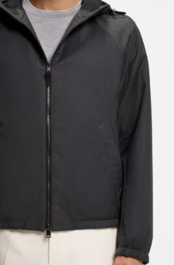 Hooded windbreaker in virgin wool