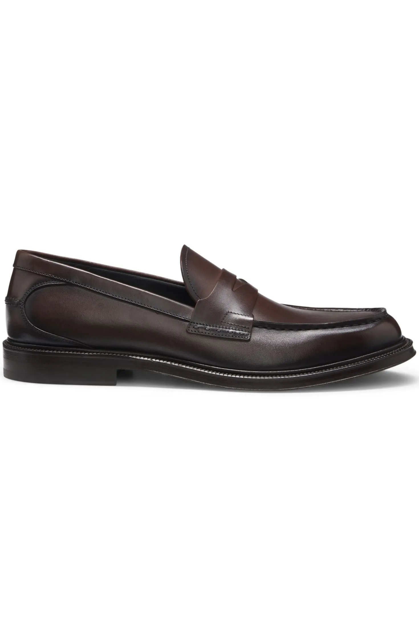 Italian-made loafers in soft leather