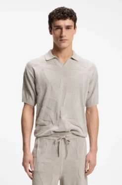 Johnny-collar knit polo with graphic pattern