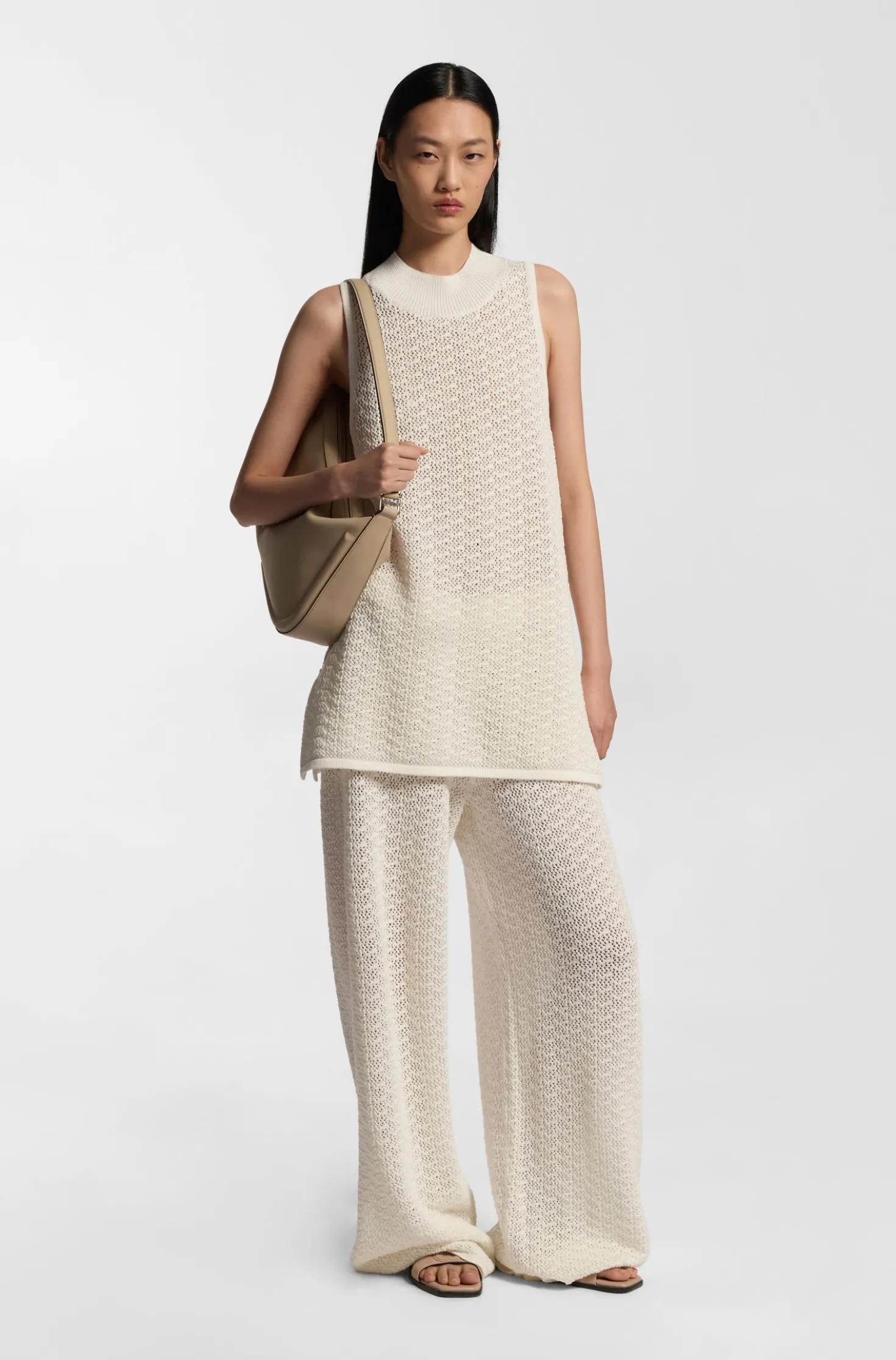 Knitted cotton top with micro-lace structure