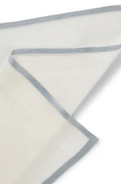 Knitted pocket square in Italian-made silk