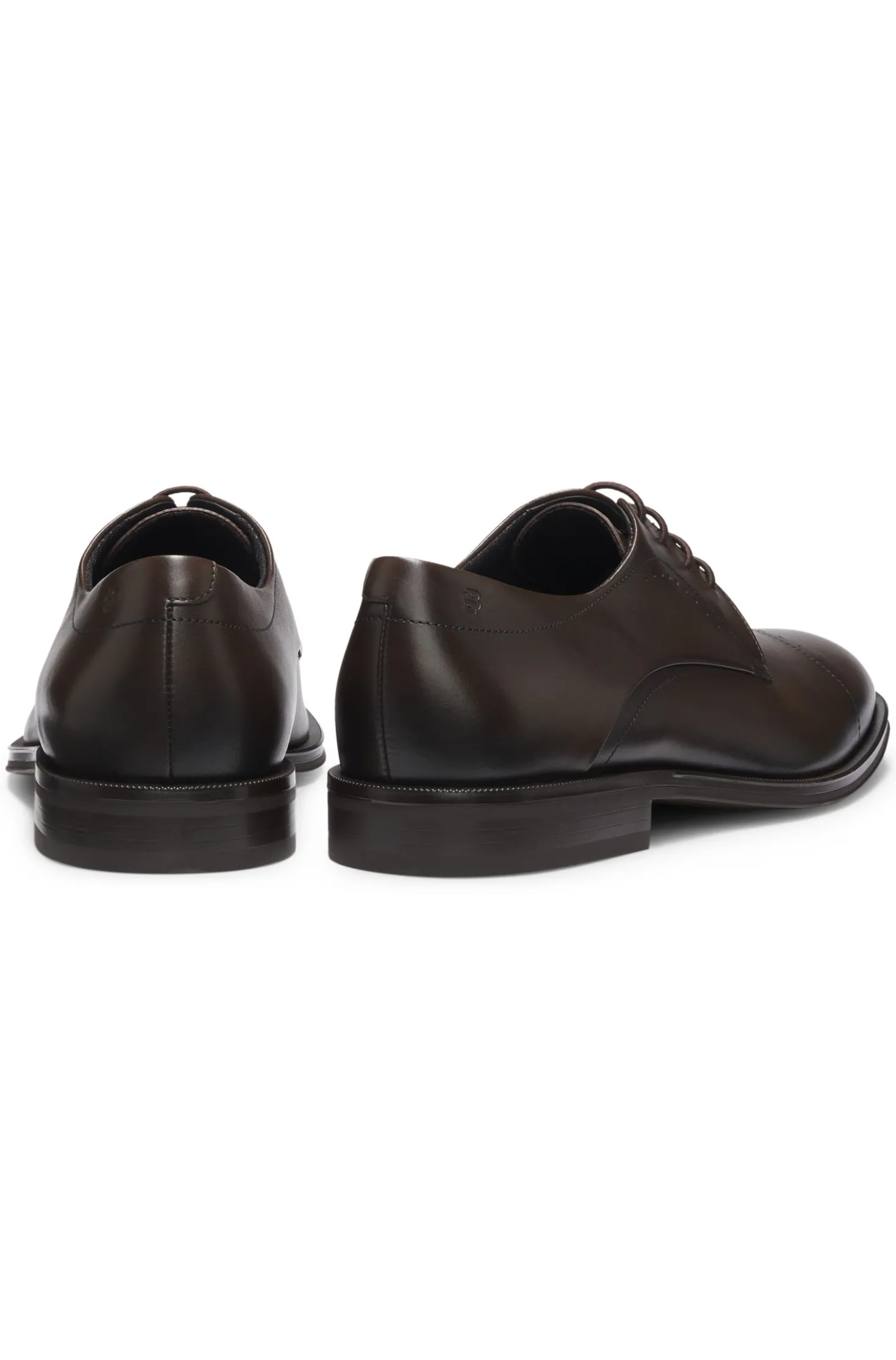 Leather Derby shoes with cap toe