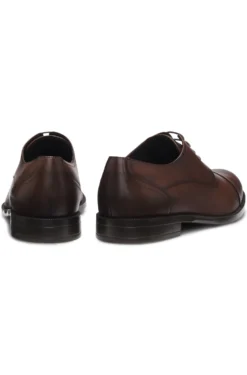 Leather Derby shoes with cap toe
