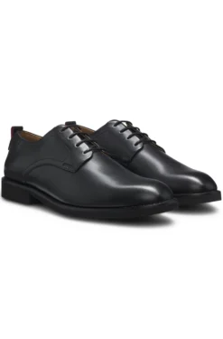Leather Derby shoes with embossed logo
