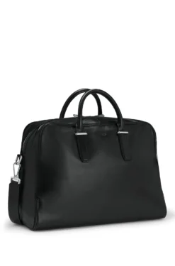 Leather holdall with embossed logo