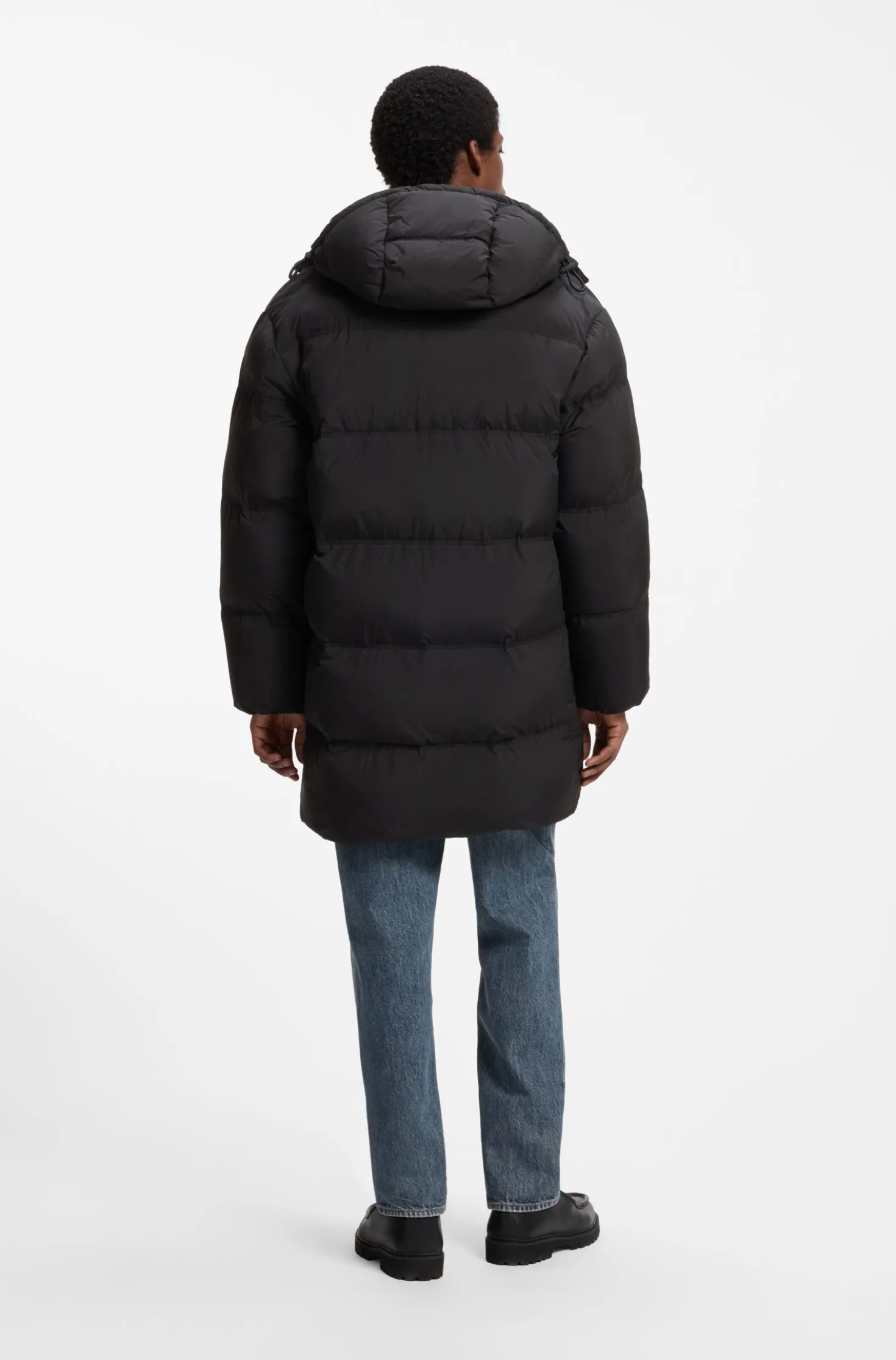 Longline padded coat with a water-repellent finish