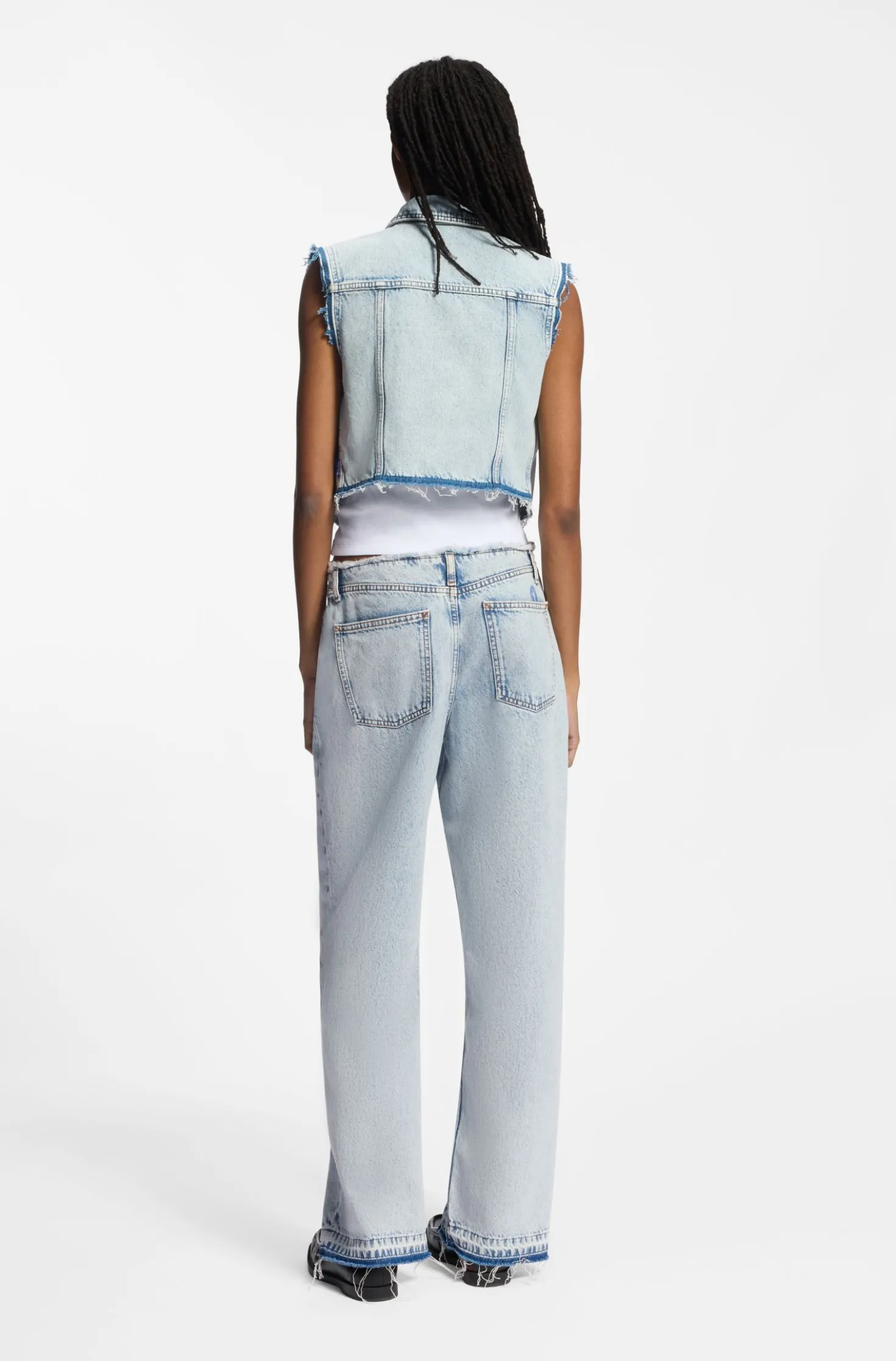 Loose-fit jeans in light-blue rigid denim