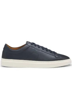 Low-top trainers in leather with embossed logo