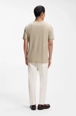 Luxe travel wool T-shirt with FK collar