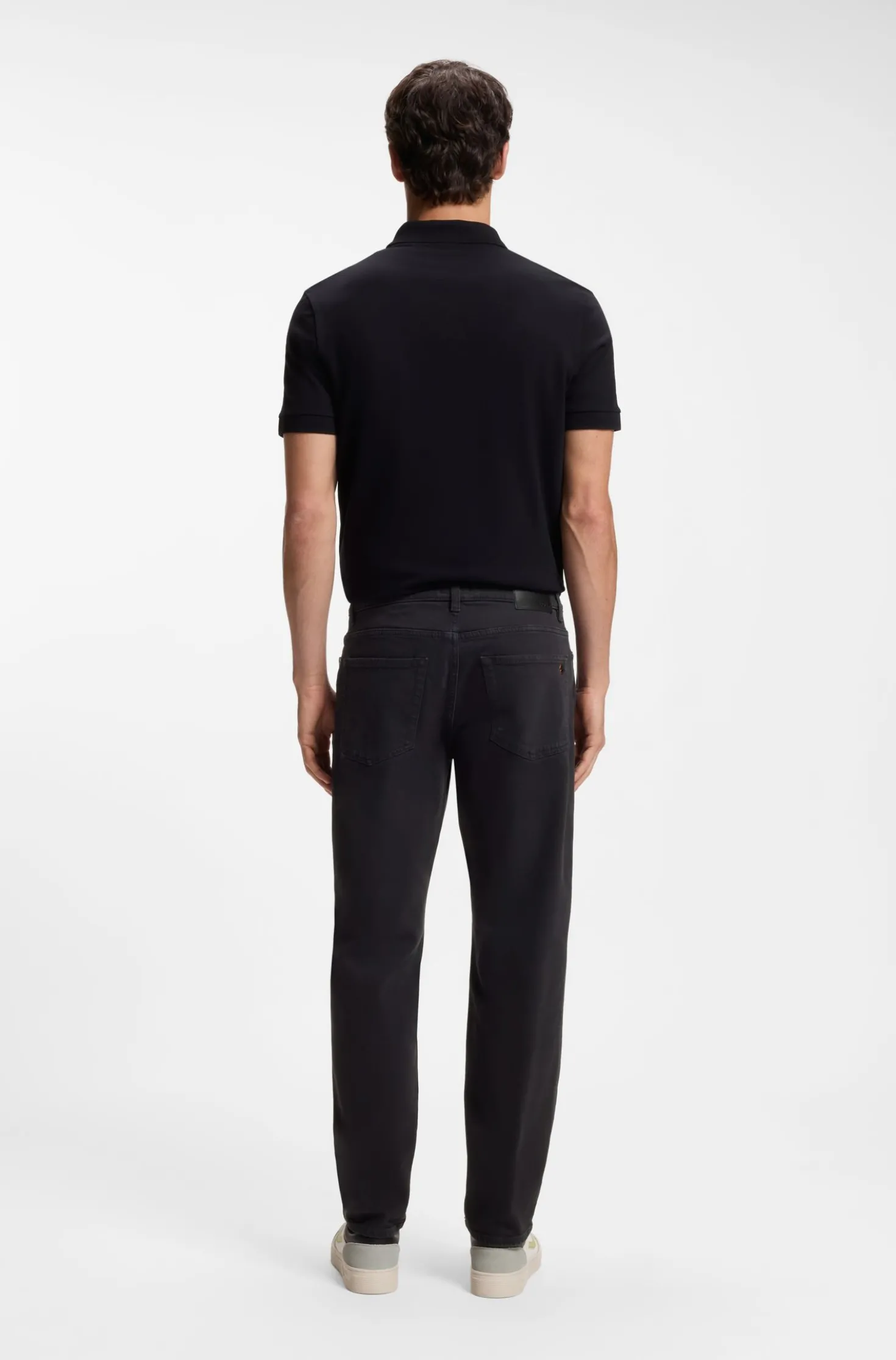 Maine regular-fit jeans in comfort-stretch denim