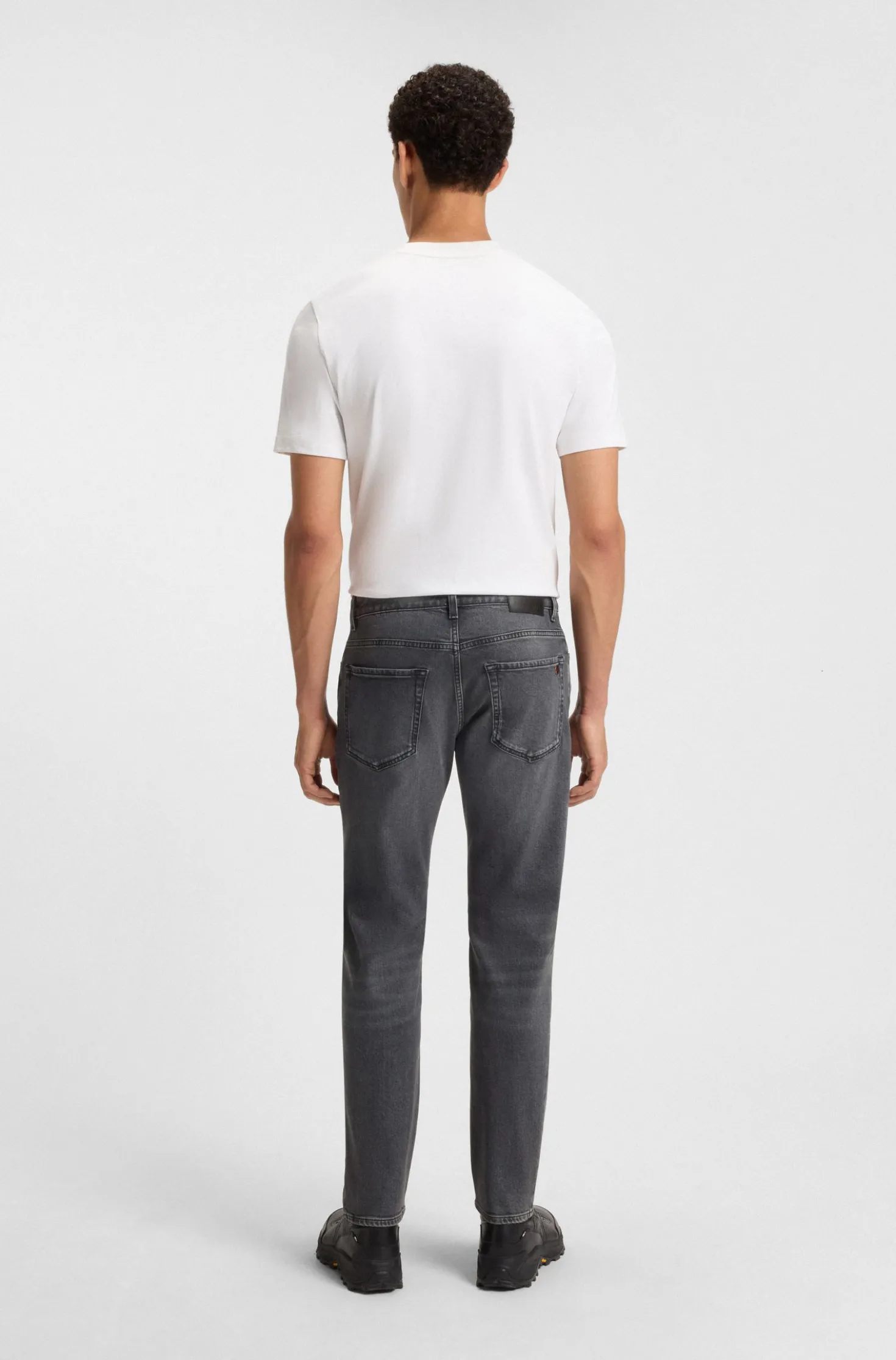 Maine regular-fit jeans in grey comfort-stretch denim