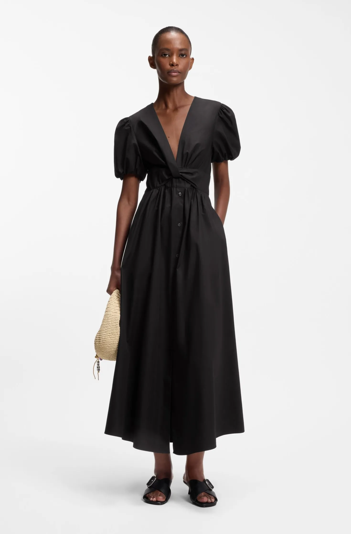 Maxi dress in cotton with twist front