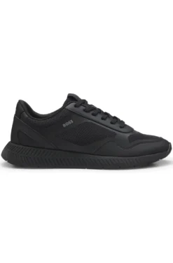 Mesh trainers with ribbed sole
