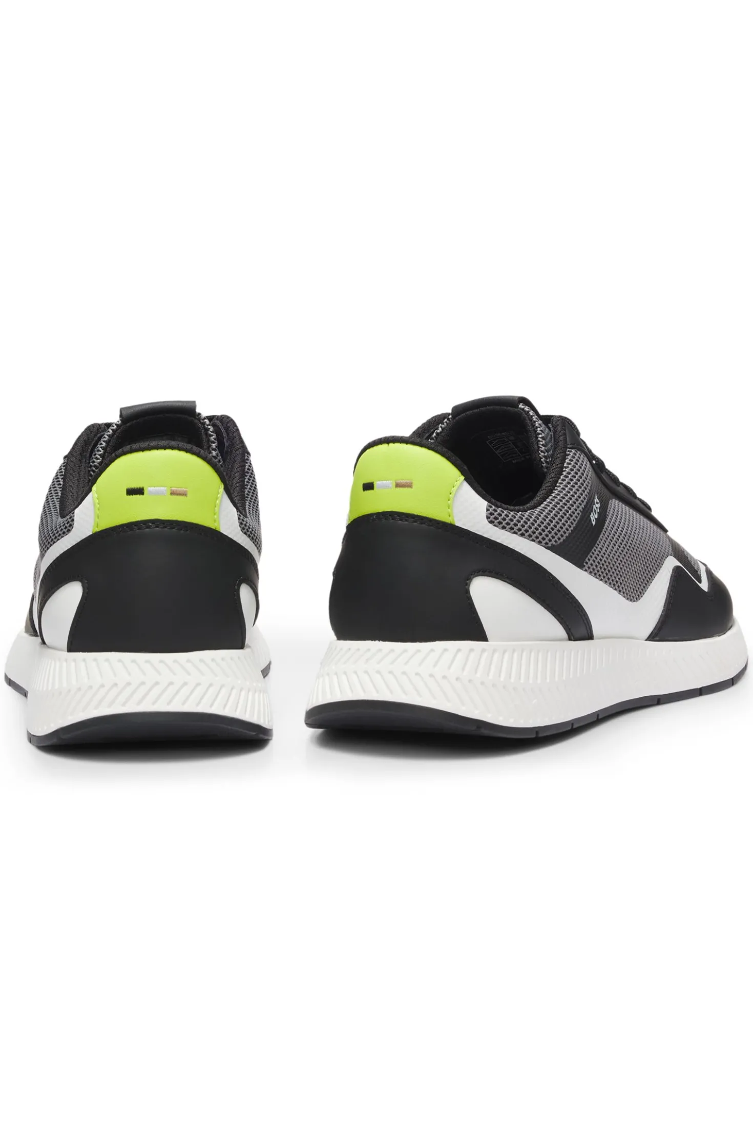 Mesh trainers with ribbed sole
