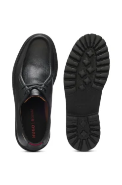 Moccasin-inspired Derby shoes in tumbled leather