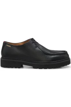 Moccasin-inspired Derby shoes in tumbled leather
