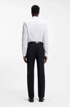 Modern-fit shirt in easy-iron cotton poplin