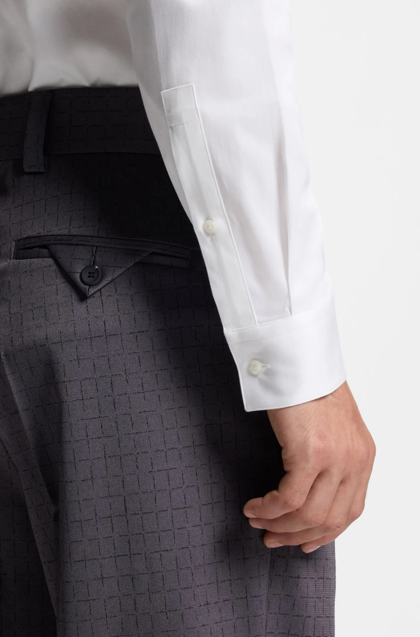 Modern-fit shirt in stretch cotton with concealed placket