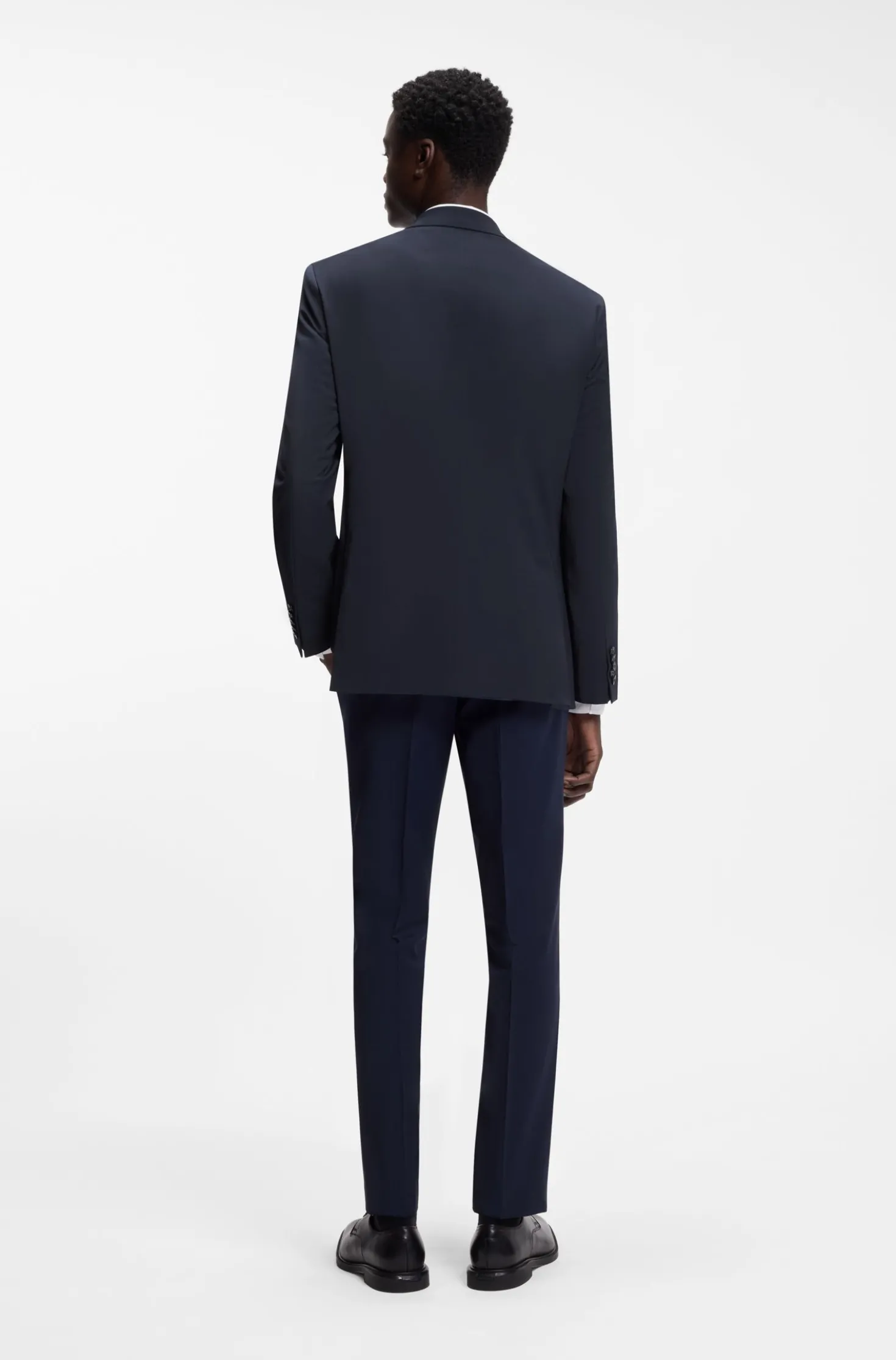 Modern-fit suit jacket in a stretch-wool blend