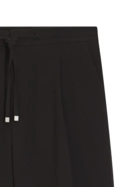 Modern-fit trousers in stretch-cotton seersucker