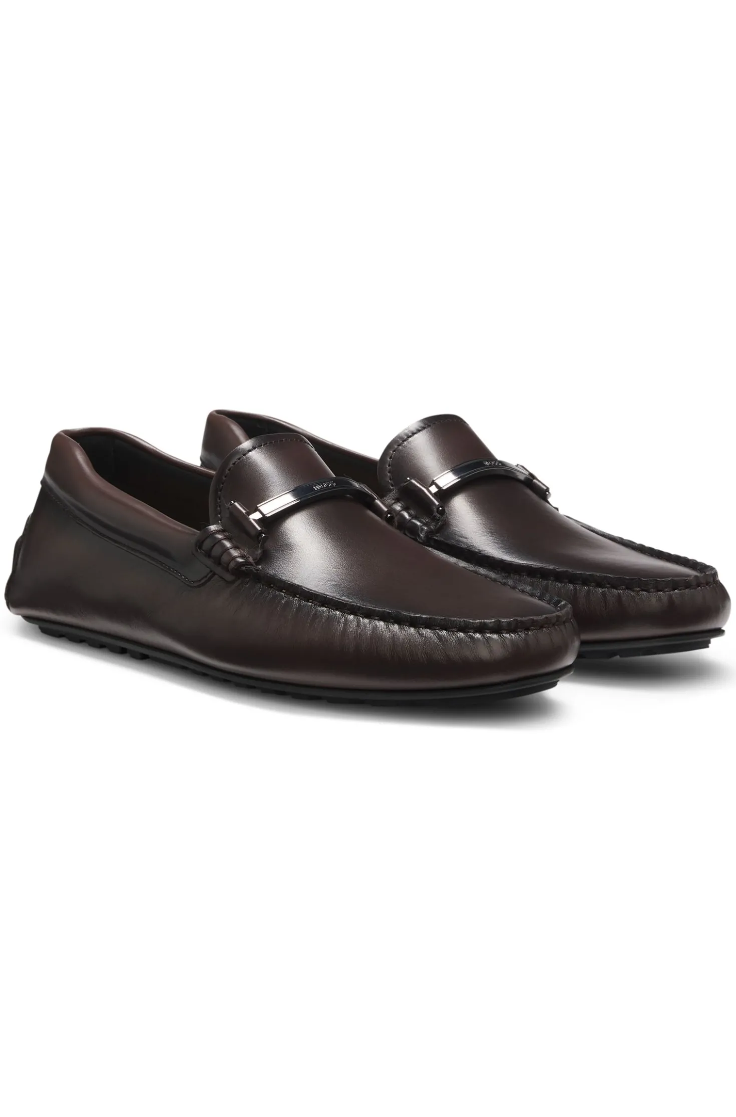 Nappa-leather driver shoes with branded hardware